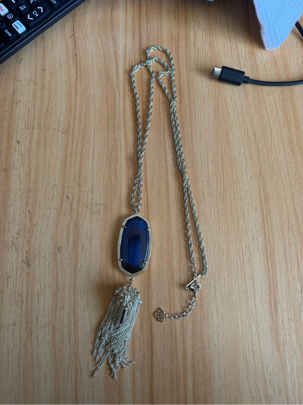 Kendra Scott long necklace